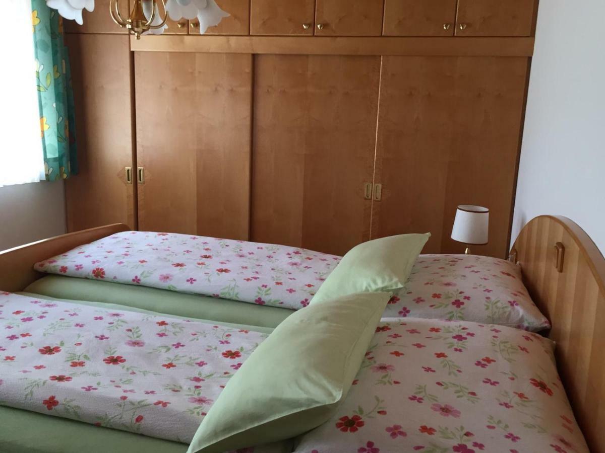Biobergbauernhof Bergzeit Apartment In Goldegg Bagian luar foto